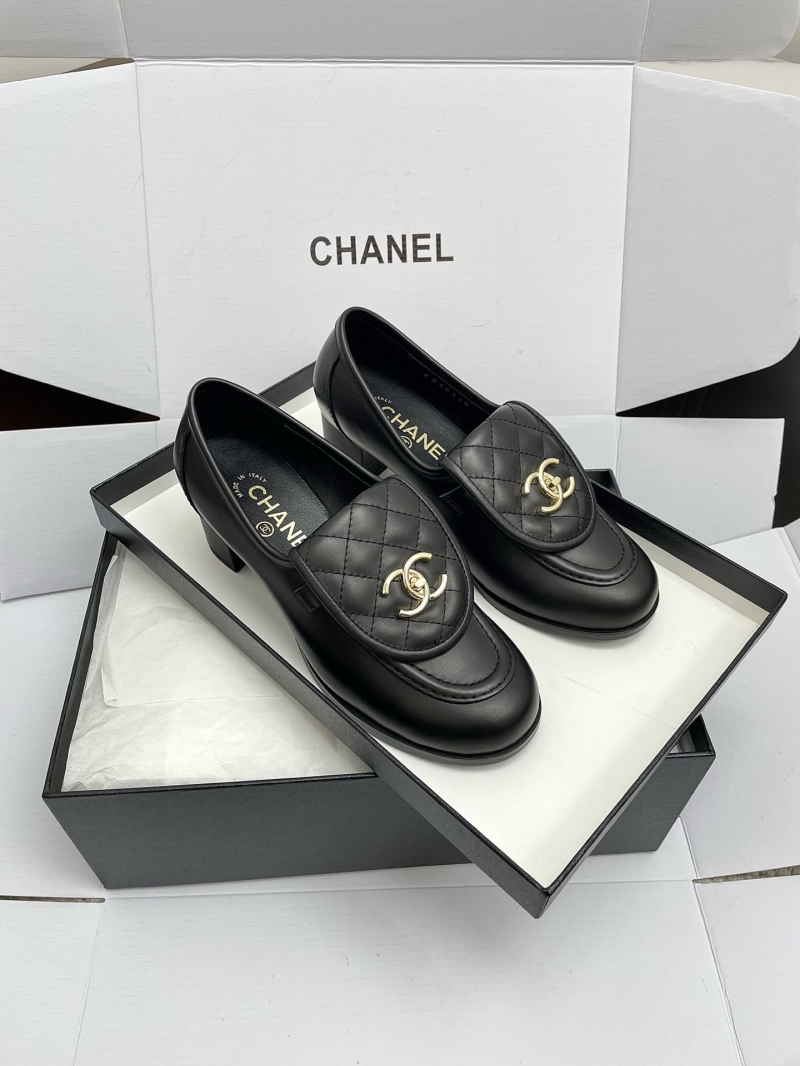 Ch**el loafers